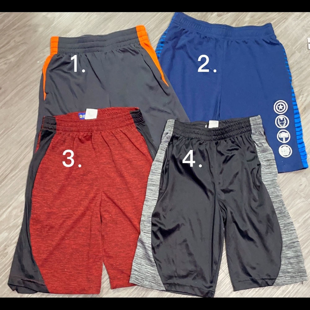 EUC Boys 10-12 Shorts